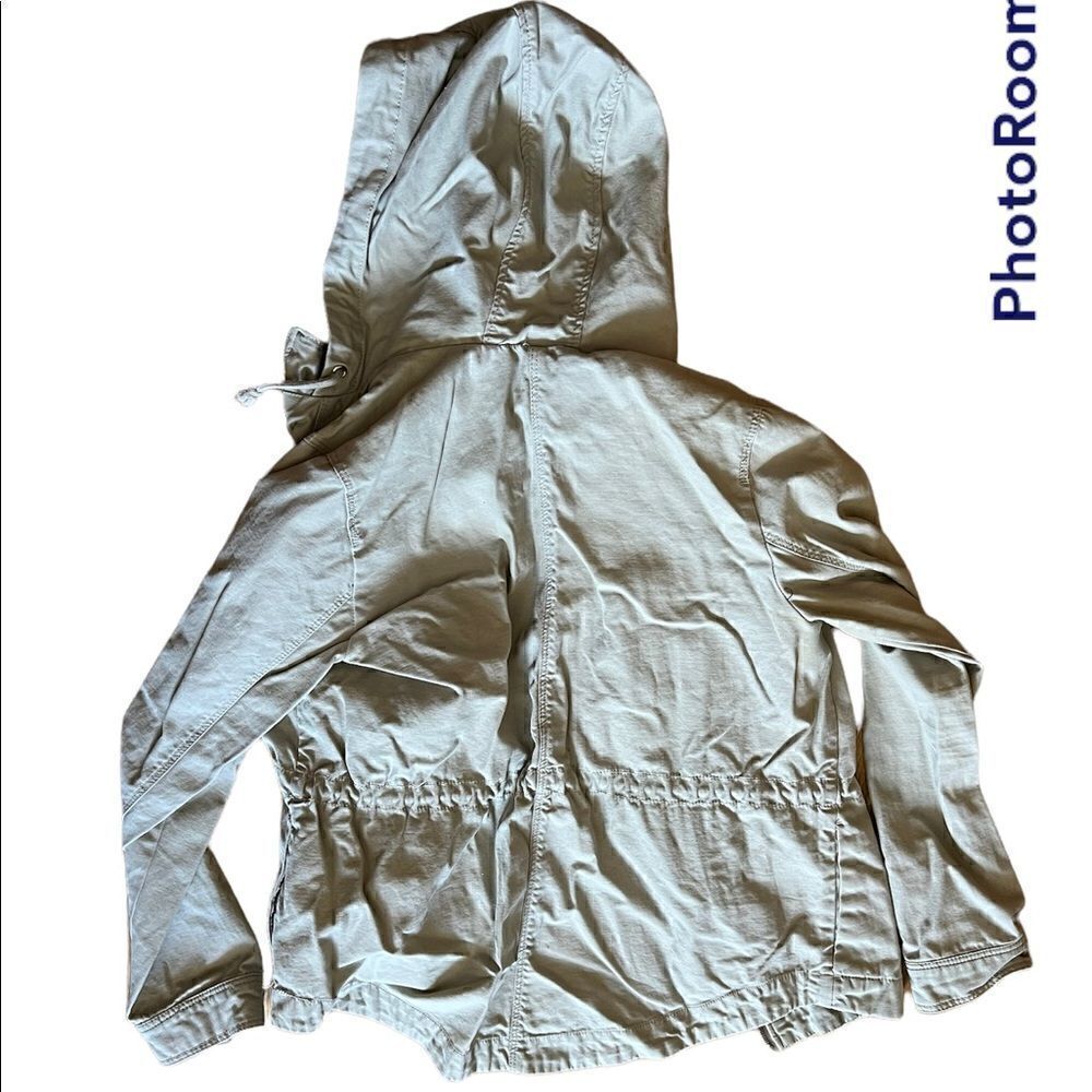 H&M Cargo Jacket    - Picture 3 of 4